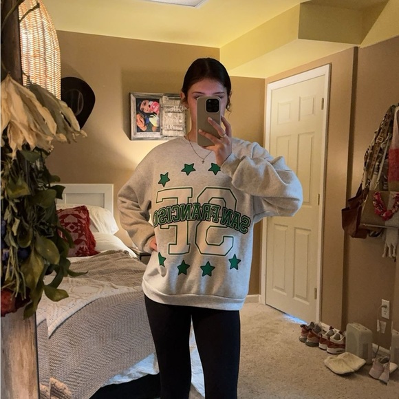 Birch and Stone sweatshirt, color grey, size medium. - Picture 2 of 4